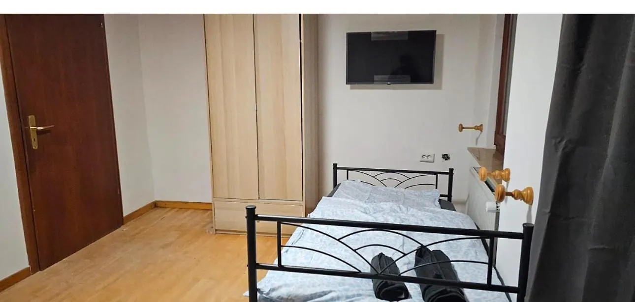 Apartment In Koeln - Ensen Am Rhein
